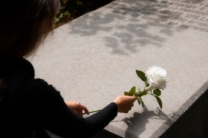 Essential guide to funeral planning! Essential guide to funeral planning!